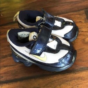 Baby Nike Shox!